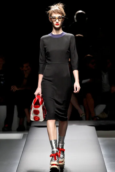 Look 17